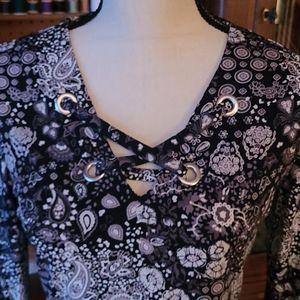 Michael Kors XS bell sleeve top